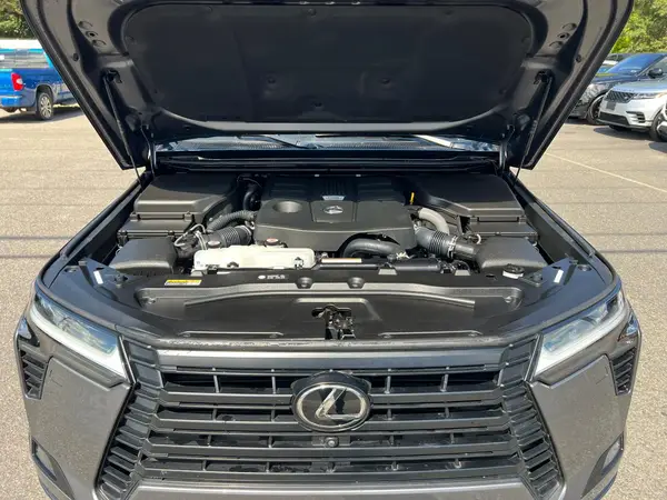 JTJVBCDX9R5011830 2024 LEXUS GX - Image 8