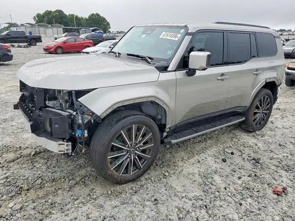 JTJVBCDX9R5021550 2024 LEXUS GX - Image 1