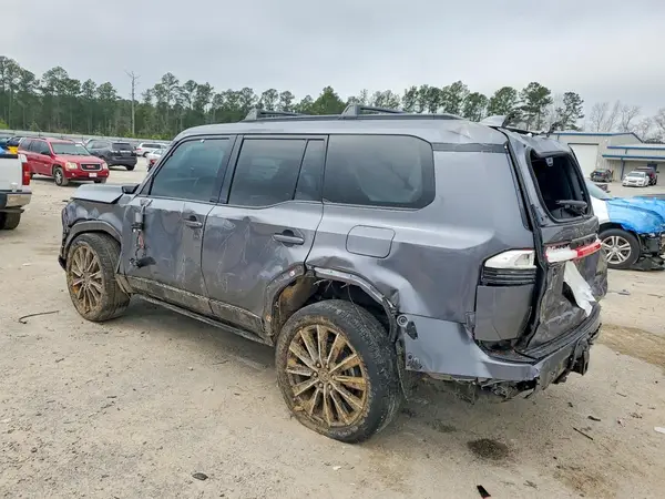 JTJVBCDX9S5037625 2025 LEXUS GX - Image 2