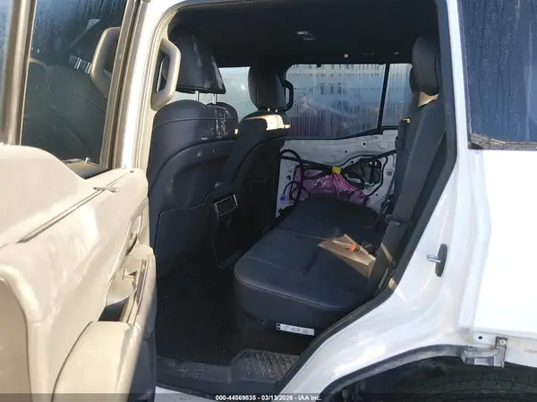 JTJVBCDXXR5018222 2024 LEXUS GX - Image 8