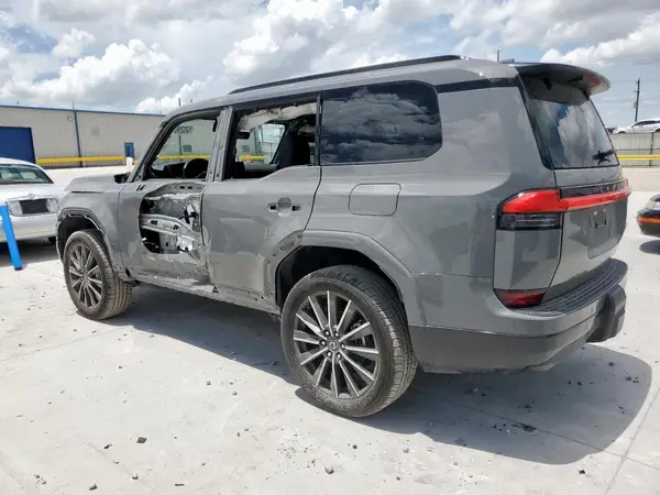 JTJVBCDXXR5022741 2024 LEXUS GX - Image 2