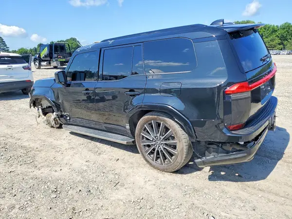 JTJVBCDXXR5026336 2024 LEXUS GX - Image 2