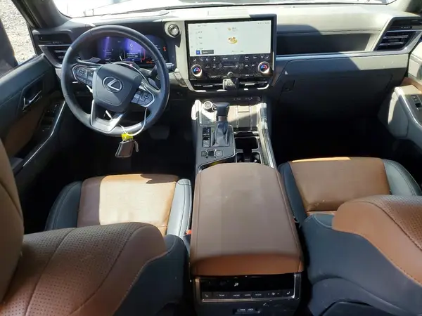 JTJVBCDXXR5026336 2024 LEXUS GX - Image 8