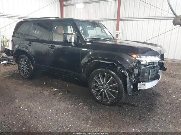 JTJVBCDXXR5030547 2024 LEXUS GX - Image 1