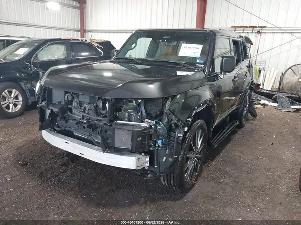 JTJVBCDXXR5030547 2024 LEXUS GX - Image 2