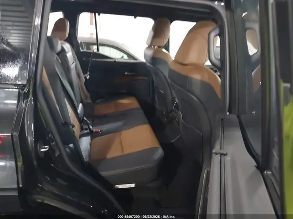 JTJVBCDXXR5030547 2024 LEXUS GX - Image 8