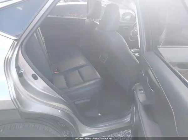 JTJYARBZ0K2146824 2019 LEXUS NX - Image 8