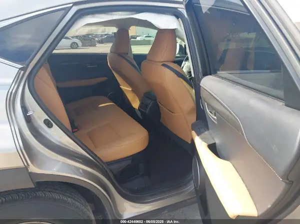JTJYARBZ1H2055098 2017 LEXUS NX - Image 8