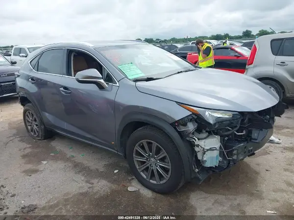 JTJYARBZ1H2055876 2017 LEXUS NX - Image 1