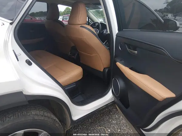 JTJYARBZ1H2072080 2017 LEXUS NX - Image 8