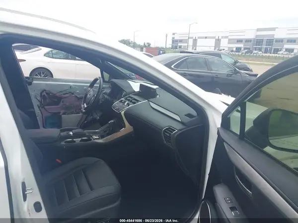 2019 LEXUS NX IAAI lot 45441686 auction photo 5