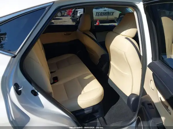 JTJYARBZ2G2025011 2016 LEXUS NX - Image 8