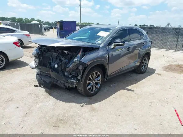 JTJYARBZ2J2105562 2018 LEXUS NX - Image 2