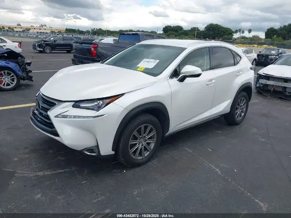 JTJYARBZ3G2031139 2016 LEXUS NX - Image 2