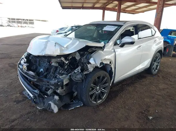 JTJYARBZ3G2040312 2016 LEXUS NX - Image 2