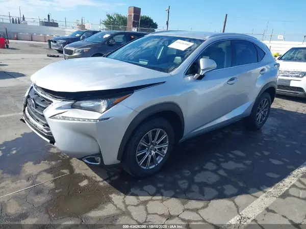JTJYARBZ3H2076809 2017 LEXUS NX - Image 2