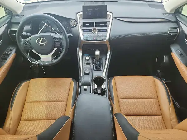 JTJYARBZ3H2078320 2017 LEXUS NX - Image 8