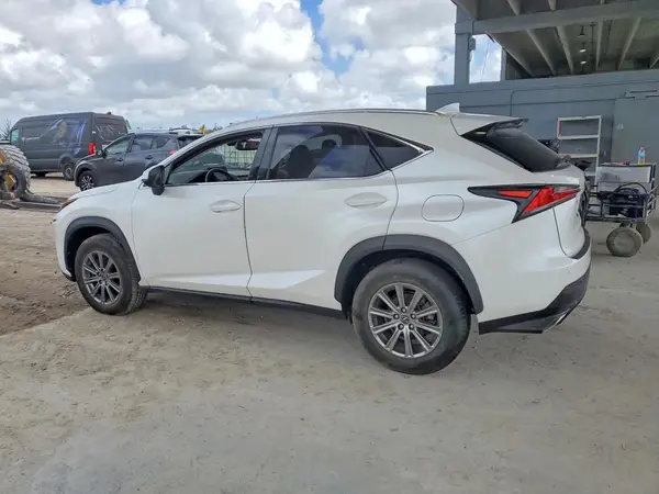 JTJYARBZ3J2092093 2018 LEXUS NX - Image 2