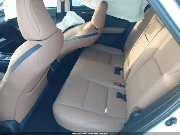 JTJYARBZ4H2054446 2017 LEXUS NX - Image 8