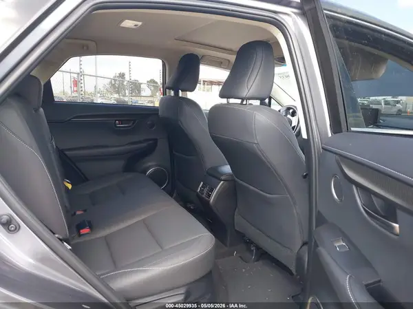 JTJYARBZ4J2102730 2018 LEXUS NX - Image 8