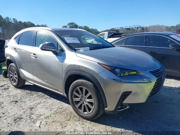 JTJYARBZ4J2114814 2018 LEXUS NX - Image 1