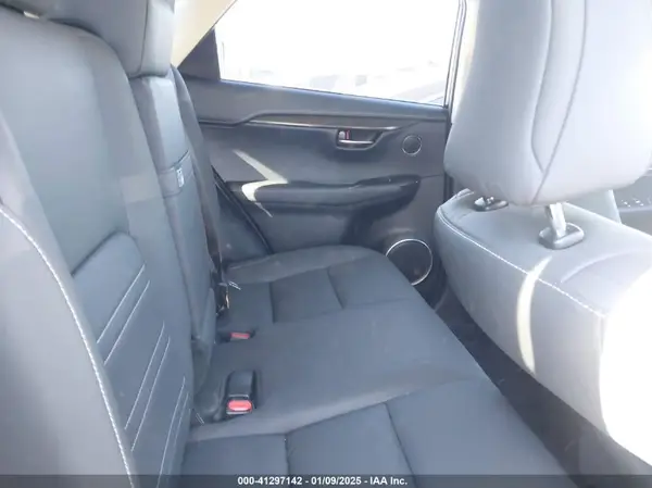 JTJYARBZ4J2114814 2018 LEXUS NX - Image 8