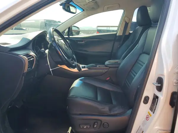 2016 LEXUS NX auction photo 7