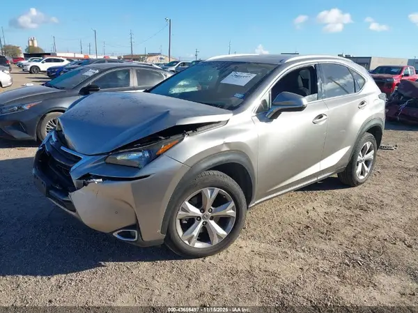 JTJYARBZ5H2063656 2017 LEXUS NX - Image 2