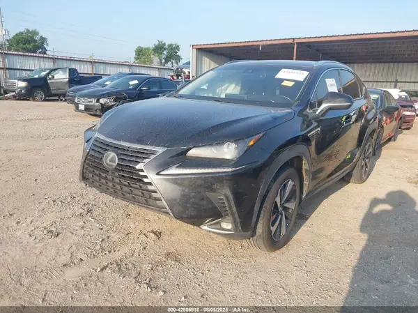 JTJYARBZ5J2089227 2018 LEXUS NX - Image 2