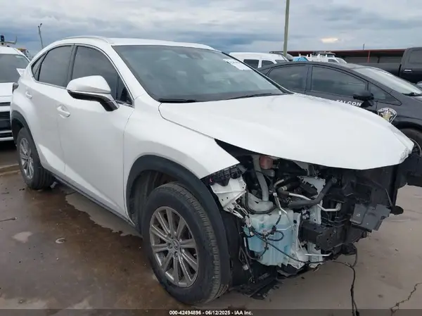 JTJYARBZ6J2114992 2018 LEXUS NX - Image 1