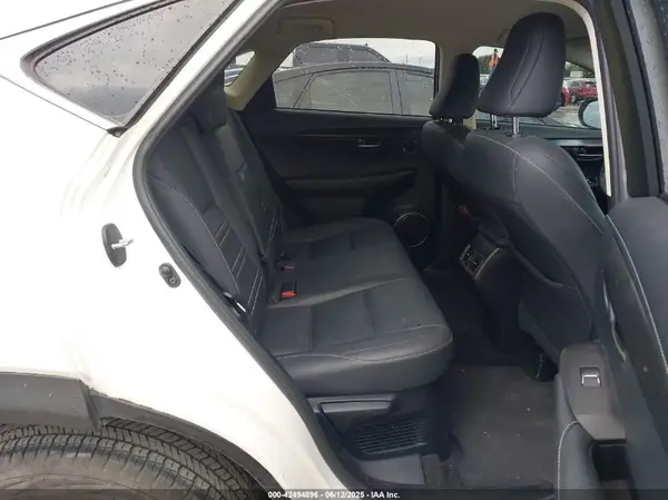 JTJYARBZ6J2114992 2018 LEXUS NX - Image 8