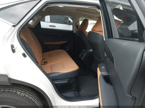 JTJYARBZ6K2151655 2019 LEXUS NX - Image 8