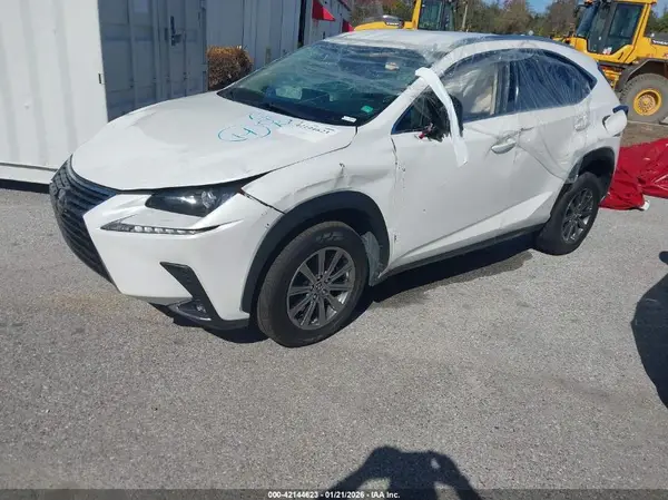 JTJYARBZ7J2092243 2018 LEXUS NX - Image 2