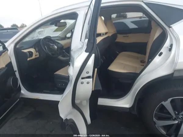 JTJYARBZ7K2120284 2019 LEXUS NX - Image 8