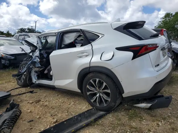 JTJYARBZ8G2022095 2016 LEXUS NX - Image 2