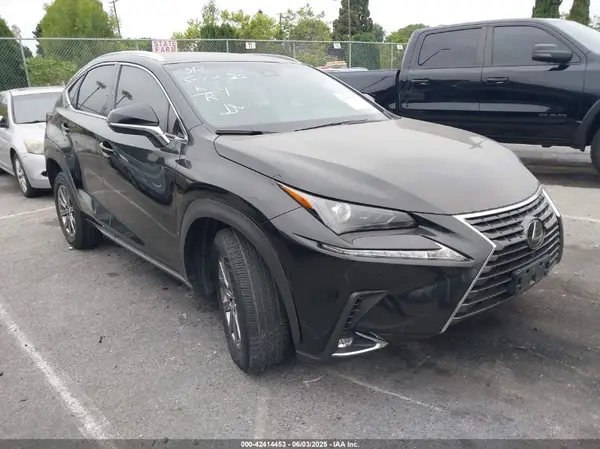 JTJYARBZ8J2112189 2018 LEXUS NX - Image 1