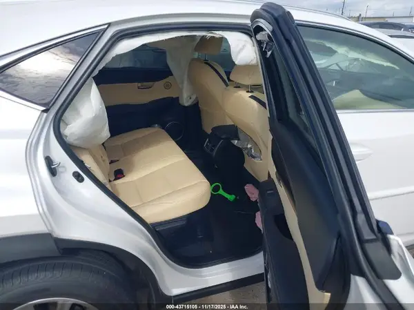 JTJYARBZ9G2041433 2016 LEXUS NX - Image 8