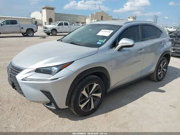 JTJYARBZ9J2098366 2018 LEXUS NX - Image 2