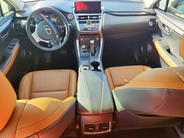 JTJYARBZ9J2113206 2018 LEXUS NX - Image 8