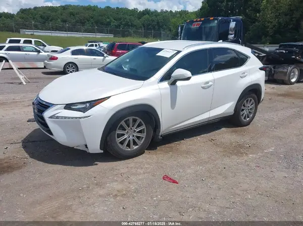 JTJYARBZXG2049041 2016 LEXUS NX - Image 2