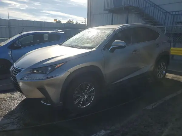 JTJYARBZXJ2099915 2018 LEXUS NX - Image 1
