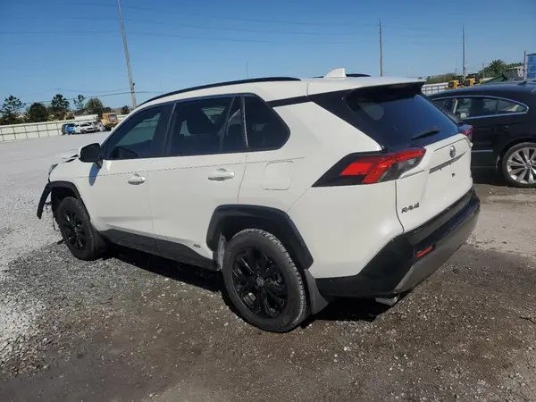 JTM16RFV0ND063335 2022 TOYOTA RAV 4 - Image 2