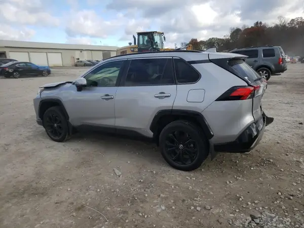 JTM16RFV0ND521990 2022 TOYOTA RAV 4 - Image 2