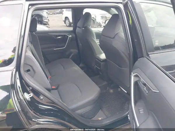 JTM16RFV0RD118873 2024 TOYOTA RAV 4 - Image 8