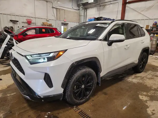 JTM16RFV1ND523084 2022 TOYOTA RAV 4 - Image 1