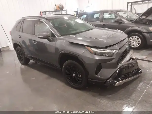 JTM16RFV1PD110942 2023 TOYOTA RAV 4 - Image 1