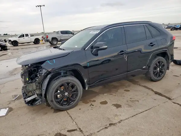 JTM16RFV3ND078217 2022 TOYOTA RAV 4 - Image 1