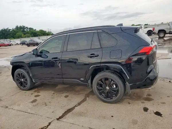 JTM16RFV3ND078217 2022 TOYOTA RAV 4 - Image 2