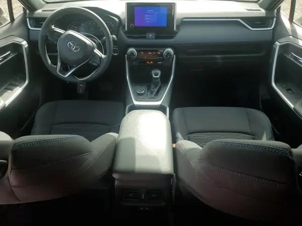 JTM16RFV3PD104298 2023 TOYOTA RAV 4 - Image 8