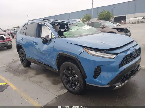 JTM16RFV3PD544697 2023 TOYOTA RAV 4 - Image 1